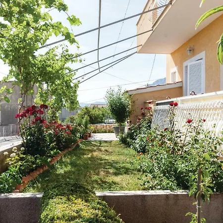 アパート One-bedroom In Solin